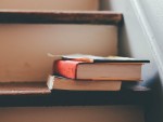 books-1185628_640