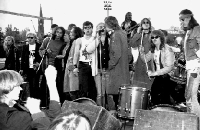Maamme-laulu - Tuulliajolla 1981