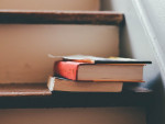 books-1185628_640